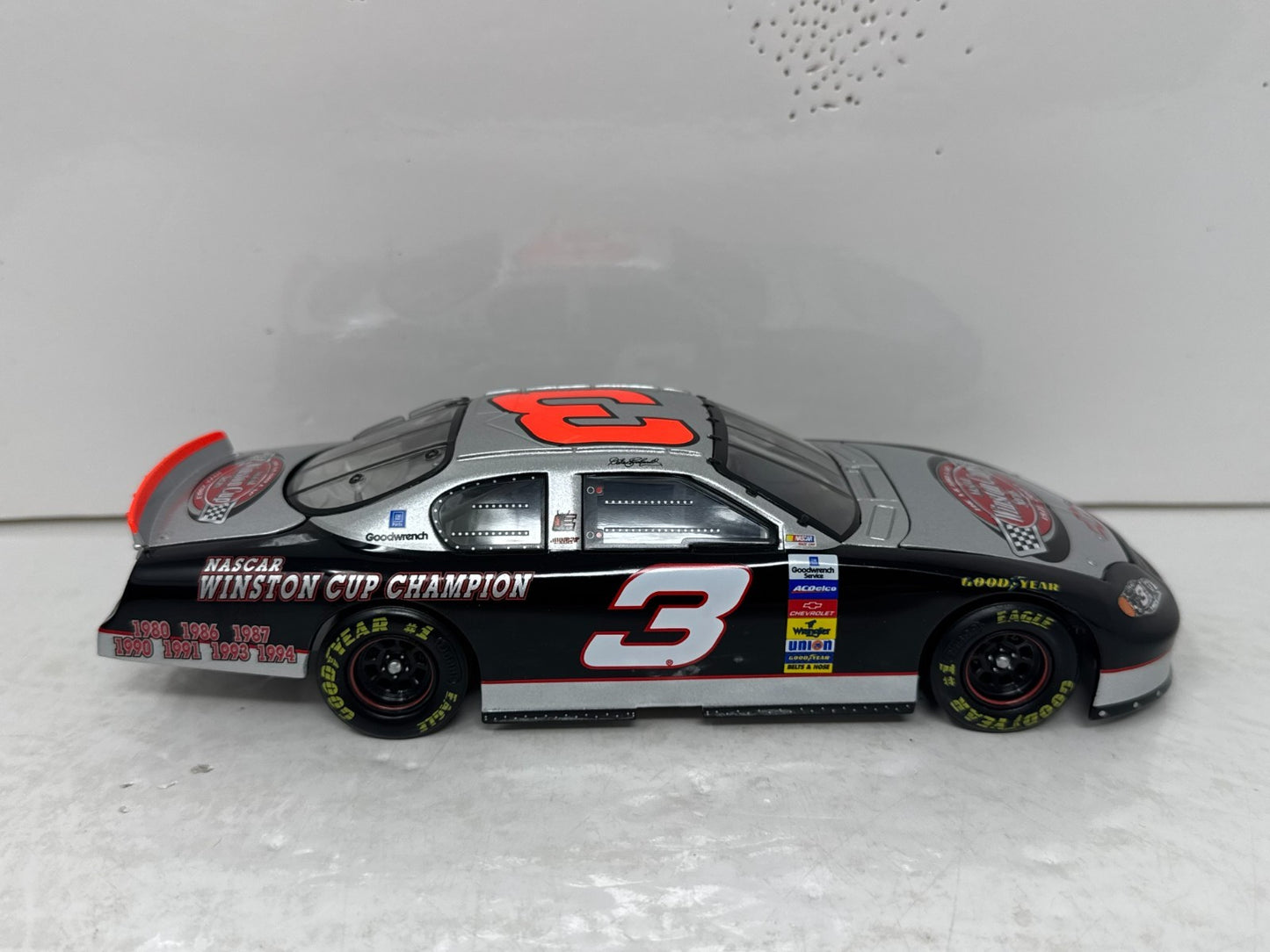 Action Nascar #3 Dale Earnhardt Victory Lap 7x Champion 2003 1:24 Diecast