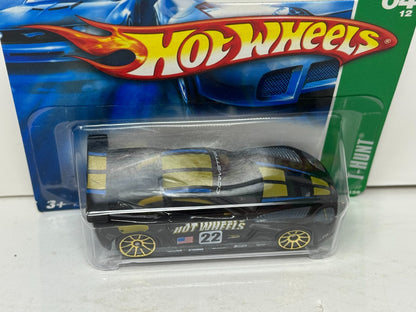 Hot Wheels Treasure Hunt Chevy Corvette C6R 1:64 Diecast Short Card