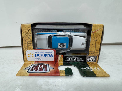 M2 Machines 1957 Dodge Custom Royal Lancer Rally Historico 1:64 Diecast