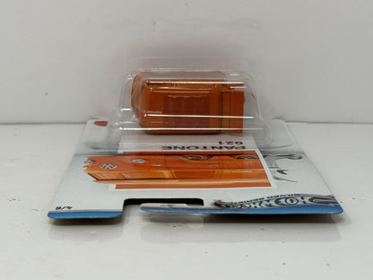 Hot Wheels Pantone Kool Kombi 1:64 Diecast