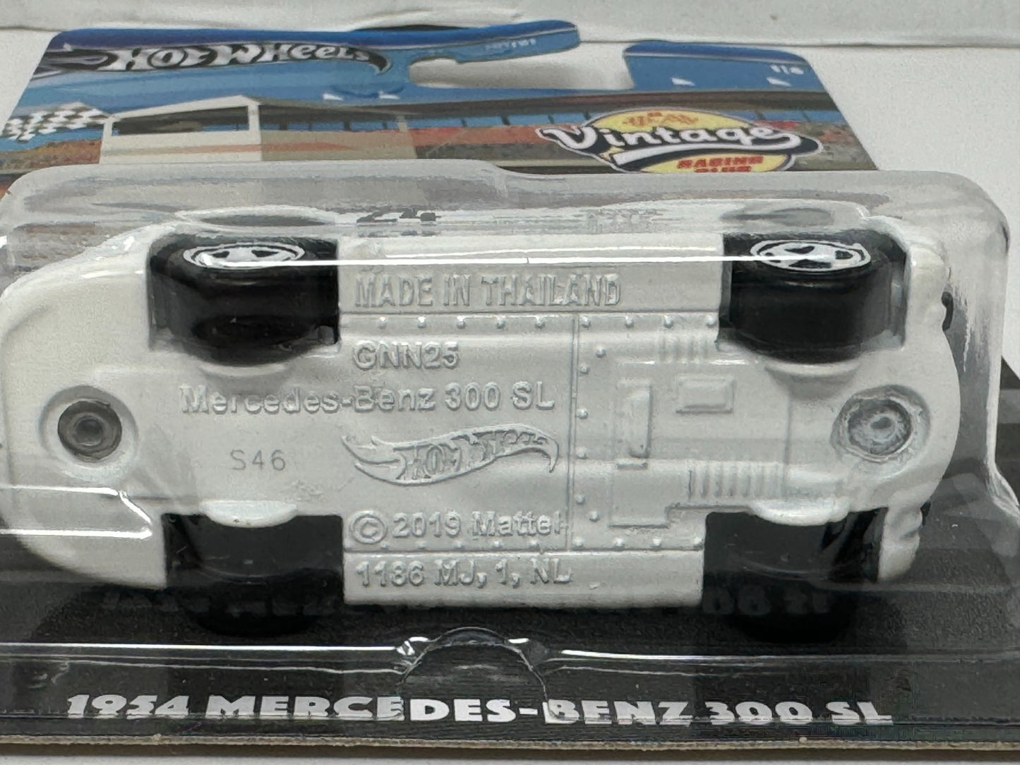 Hot Wheels Vintage Racing Club 1954 Mercedes-Benz 300 SL 1:64 Diecast