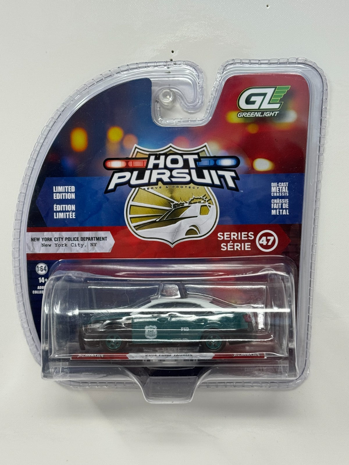 Greenlight Hot Pursuit 2014 Ford Taurus New York City Police Dept. 1:64 Diecast