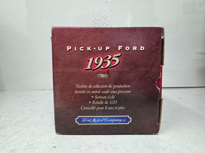 Liberty Classics Canadian Tire 1935 Ford Pickup BANK 1:24 Diecast