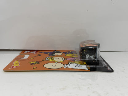 Hot Wheels Peanuts Quick D-Livery 1:64 Diecast Real Riders