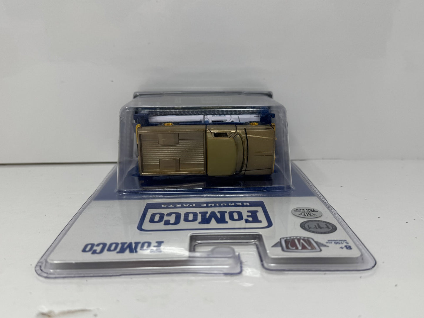 M2 Machines FoMoCo 1972 Ford F-250 & 1969 Ford F-100 Ranger CHASE 1:64 Diecast