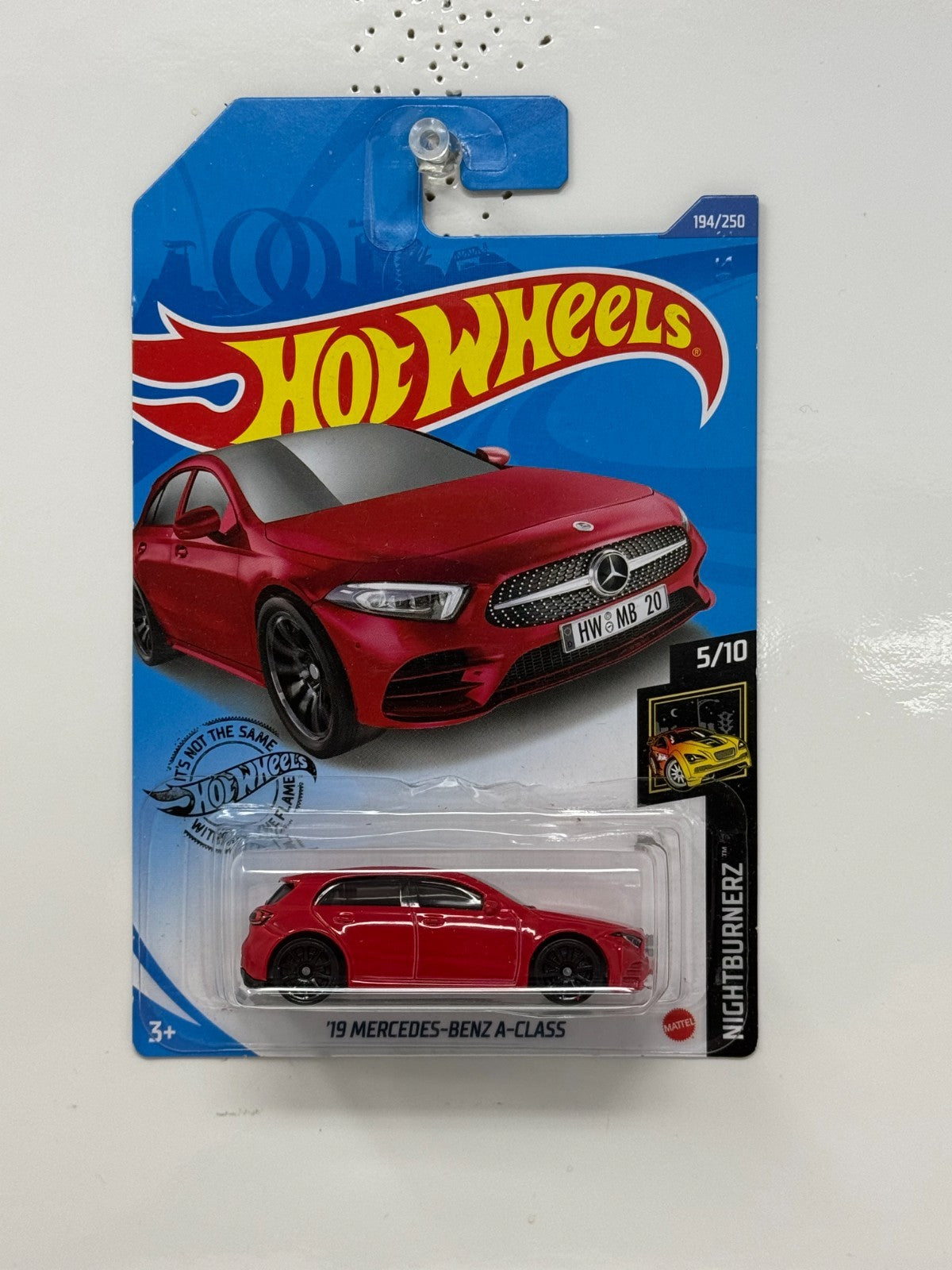 Hot Wheels Nightburnerz 2019 Mercedes-Benz A-Class 1:64 Diecast Red