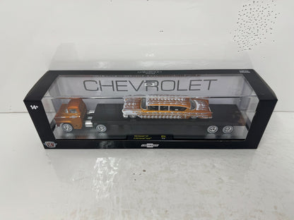 M2 Machines 1958 Chevrolet Impala & 1958 Chevy LCF Hauler 1:64 Diecast