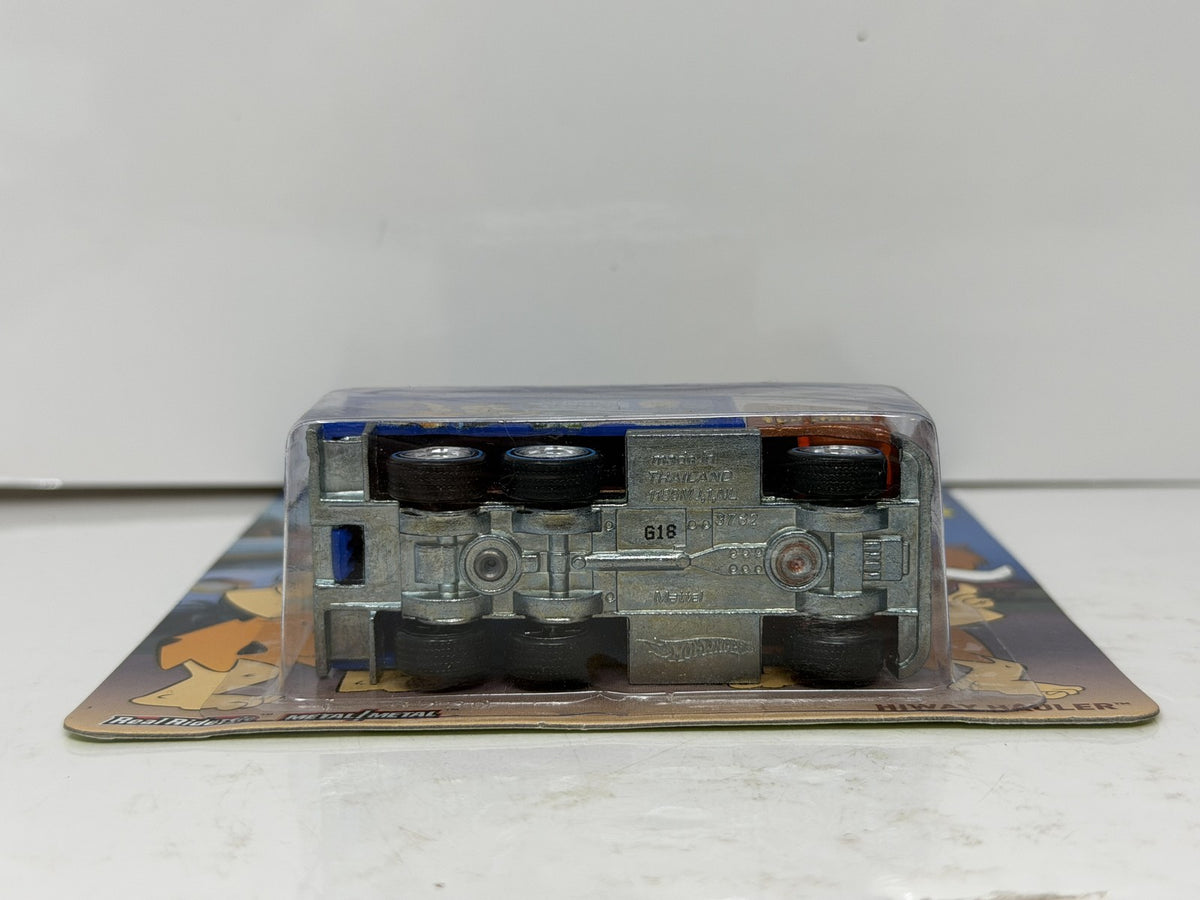 Hot Wheels The Flintstones Bedrock Bowl Hiway Hauler 1:64 Diecast Real Riders