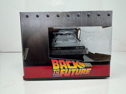 Jada Back to the Future Time Machine DeLorean w/ Lights 1:24 Diecast