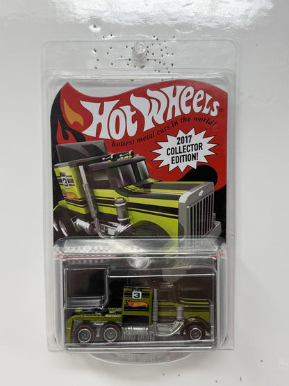 Hot Wheels 2017 Collector Edition Long Gone Toys 'R' Us Mail In 1:64 Diecast