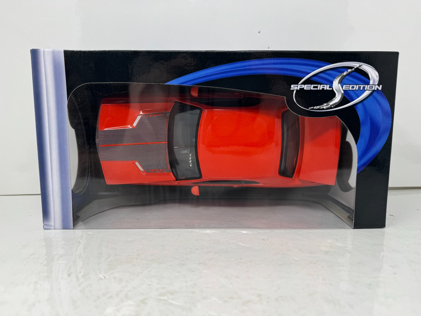Maisto 2006 Dodge Challenger Concept 1:18 Diecast Special Edition