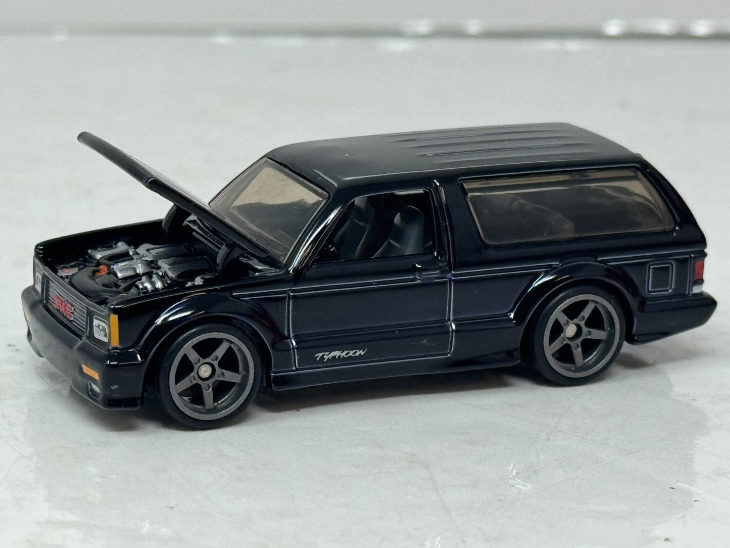 Hot Wheels Red Line Club Exclusive 1992 GMC Typhoon 1:64 Diecast RLC