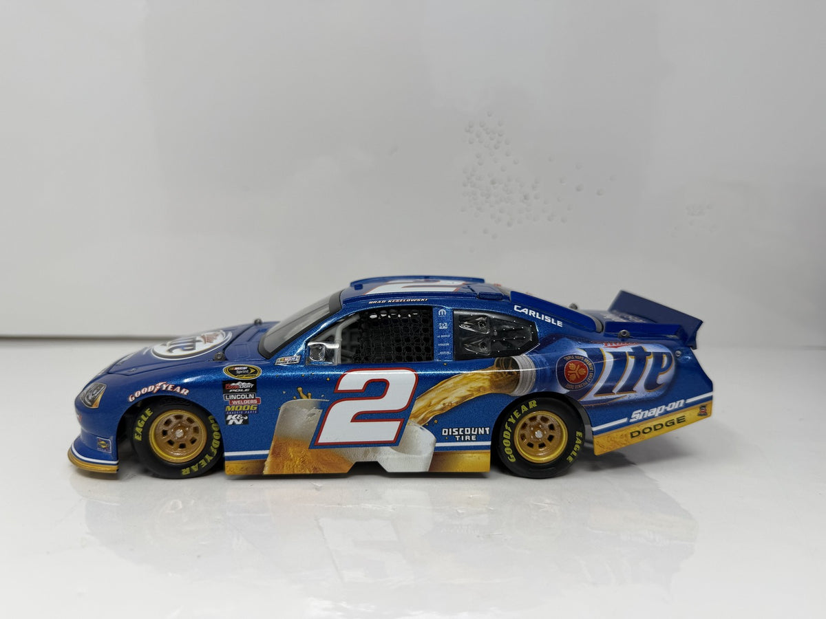 Lionel Nascar Brad Keselowski #2 Miller Lite 2011 Dodge Charger 1:24 Diecast