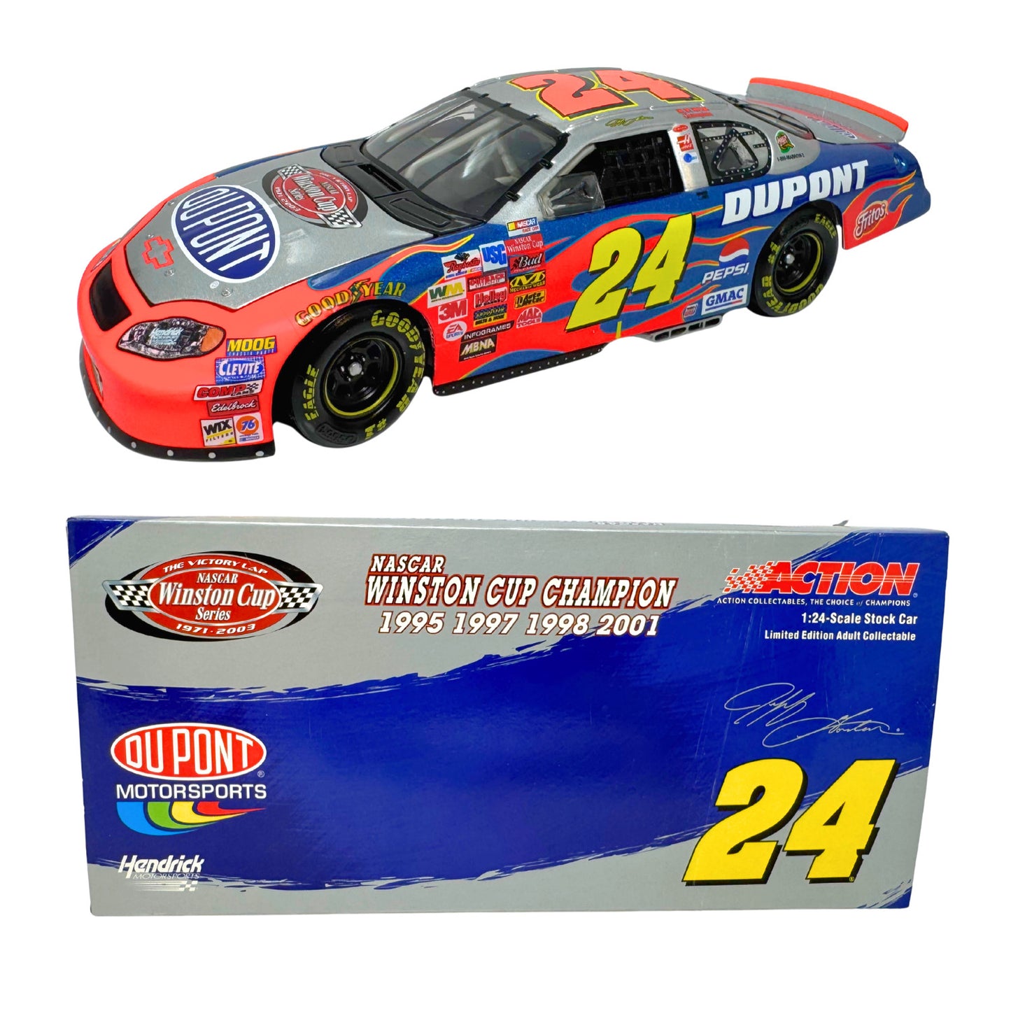 Action NASCAR Jeff Gordon #24 DuPont The Victory Lap 2003 Chevy 1:24 Diecast