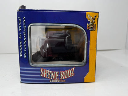 Yat Ming Road Signature 1937 Ford Shyne Rodz 1:18 Diecast
