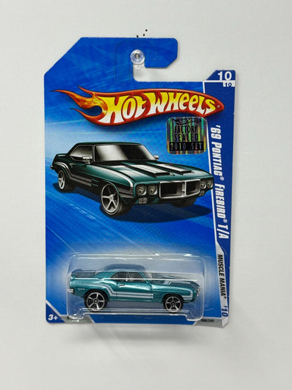 Hot Wheels Muscle Mania 1969 Pontiac Firebird TA 1:64 Diecast Factory Sealed