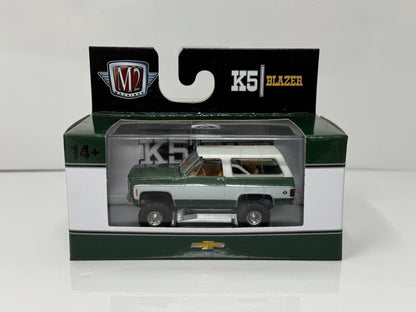 M2 Machines Chevrolet 1974 Chevrolet K5 Blazer 1:64 Diecast