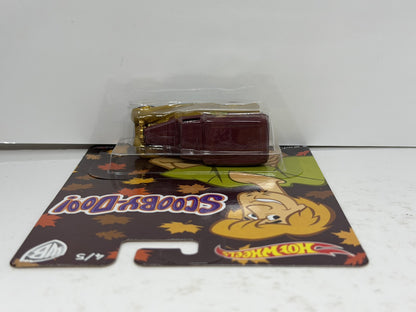 Hot Wheels Scooby-Doo 1934 Dodge Delivery 1:64 Diecast Real Riders