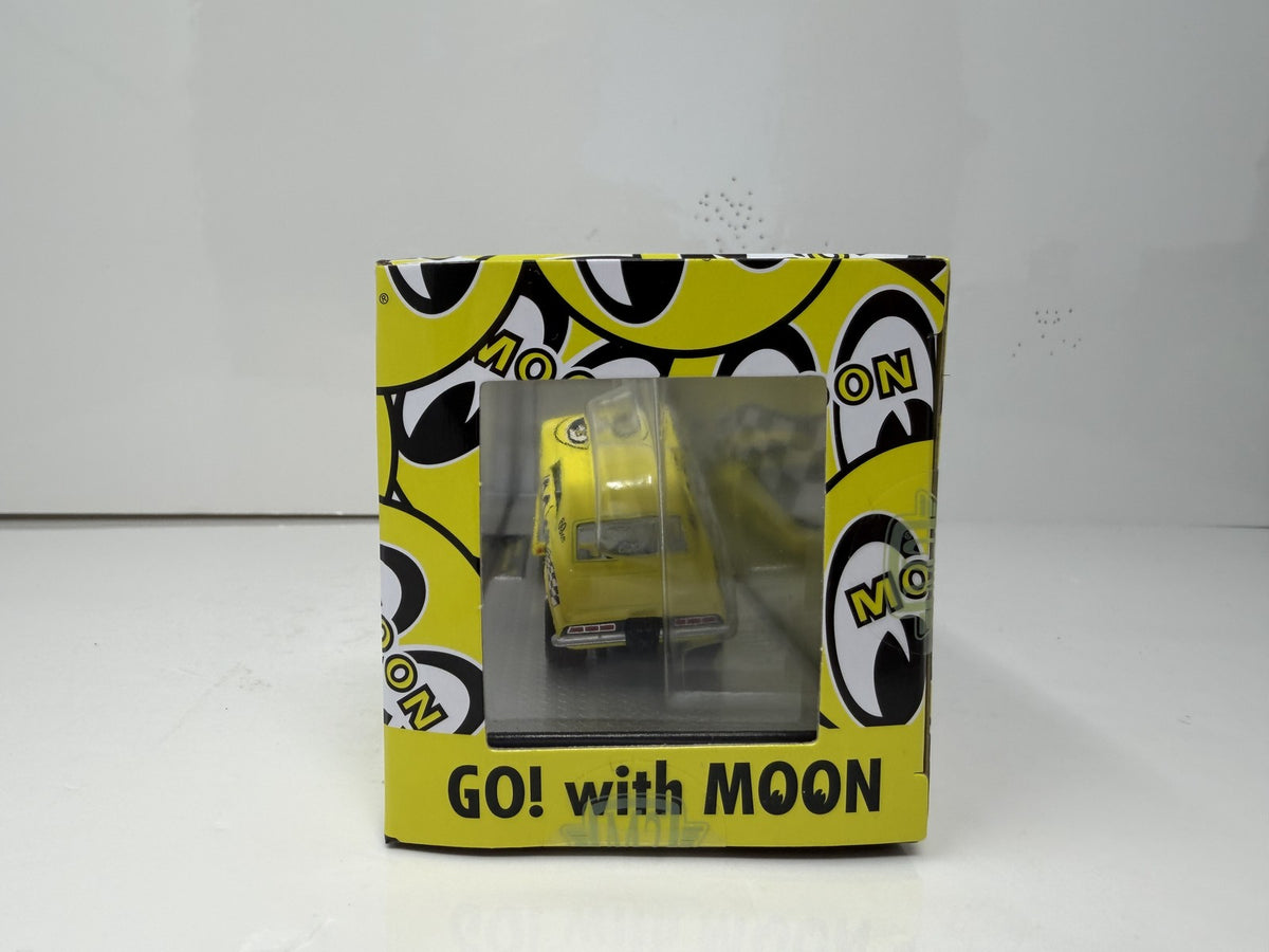 M2 Machines Mooneyes 1969 Chevy Camaro Funny Car & Ramp Truck 1:64 Diecast