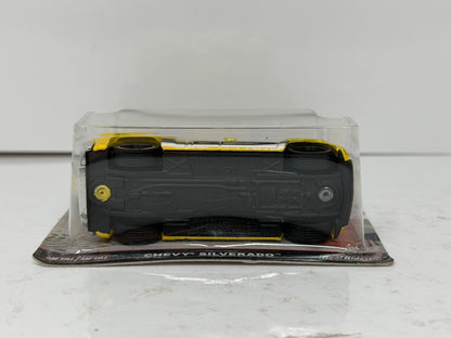 Hot Wheels Trucks Chevy Silverado 1:64 Diecast Real Riders