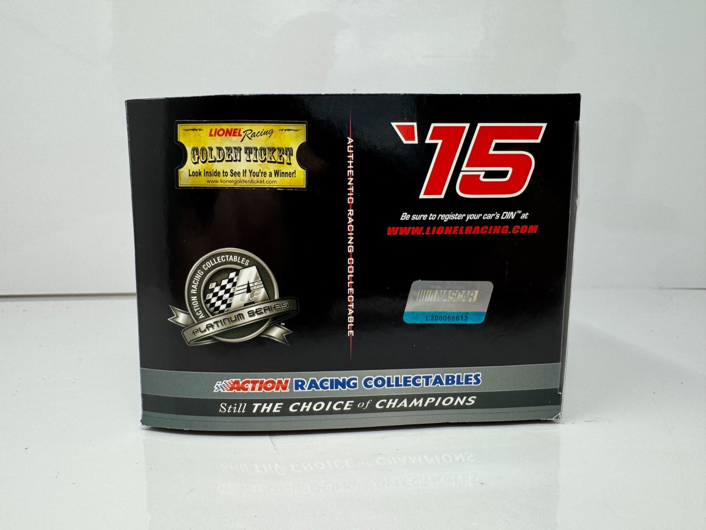 Lionel NASCAR #5 Kasey Kahne Aquafina 2015 SS 1:24 Diecast