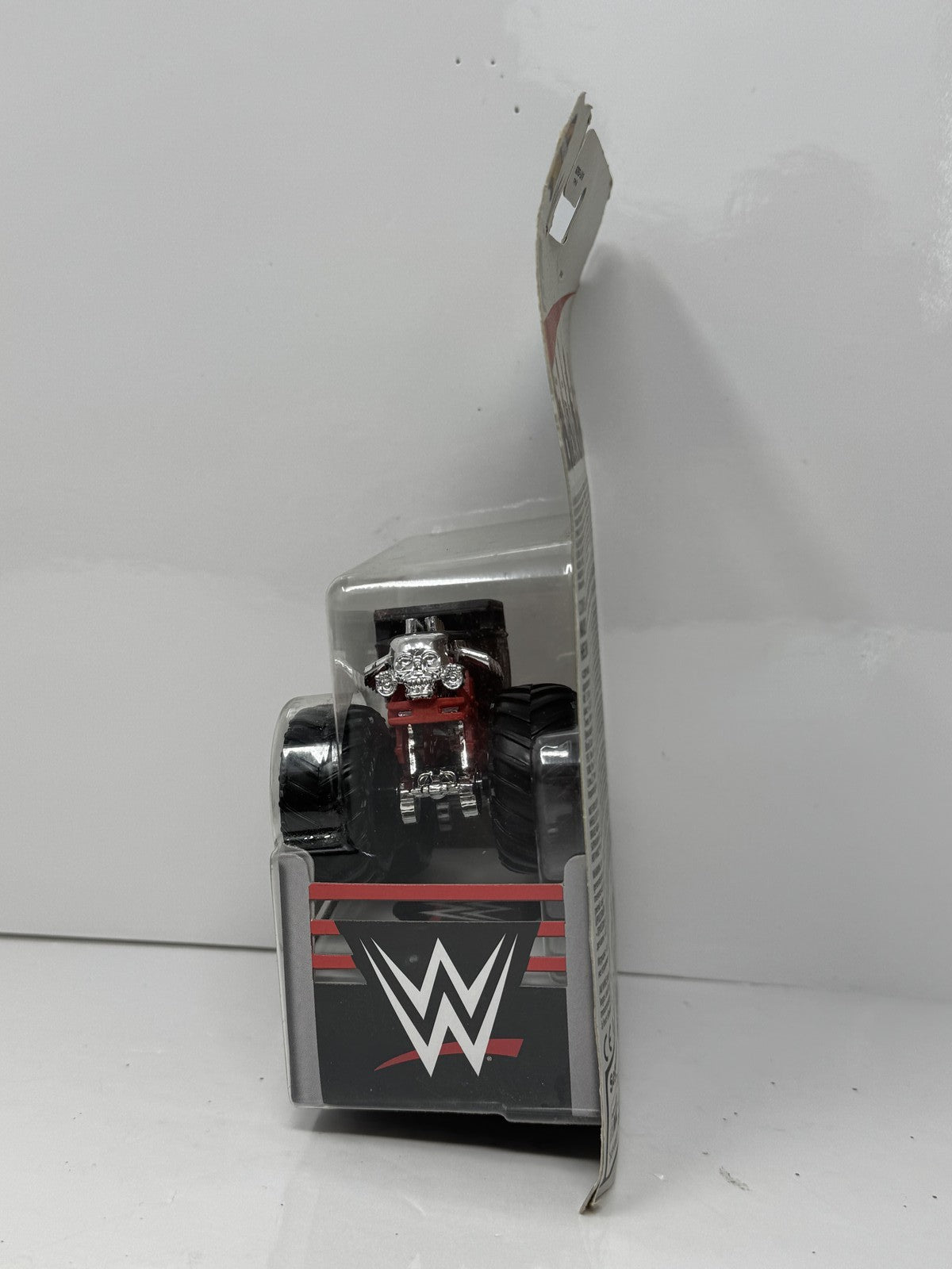 Hot Wheels Monster Trucks WWE Stone Cold Steve Austin 1:64 Diecast Red and Black