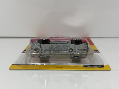 Hot Wheels Neo-Classics Custom Corvette Series 4 1:64 Diecast 8772/11000
