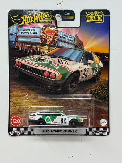 Hot Wheels Premium Boulevard #120 Alfa Romeo GTV6 3.0 1:64 Diecast