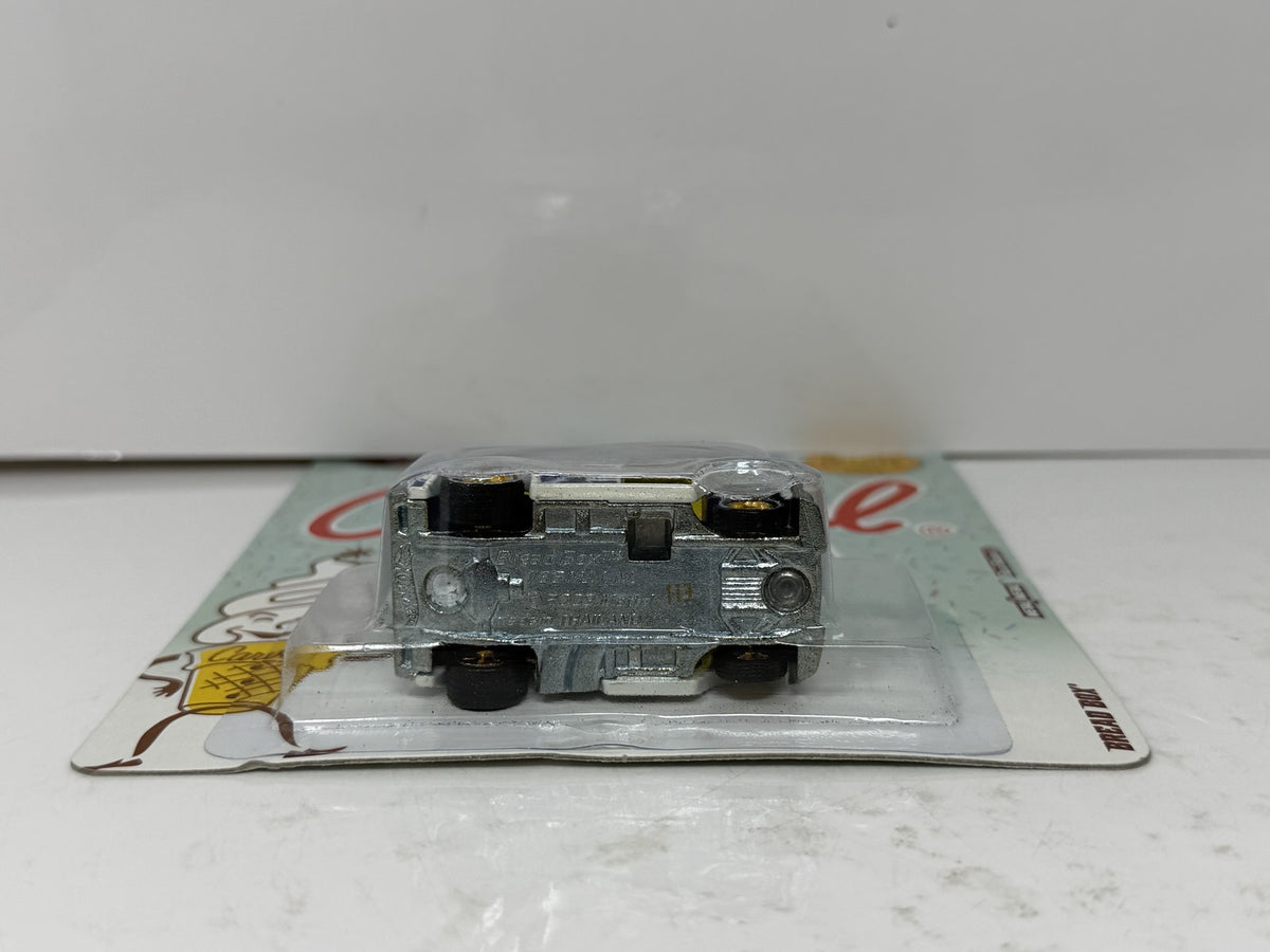 Hot Wheels Carvel Ice Cream Fudgie Bread Box 1:64 Diecast Real Riders