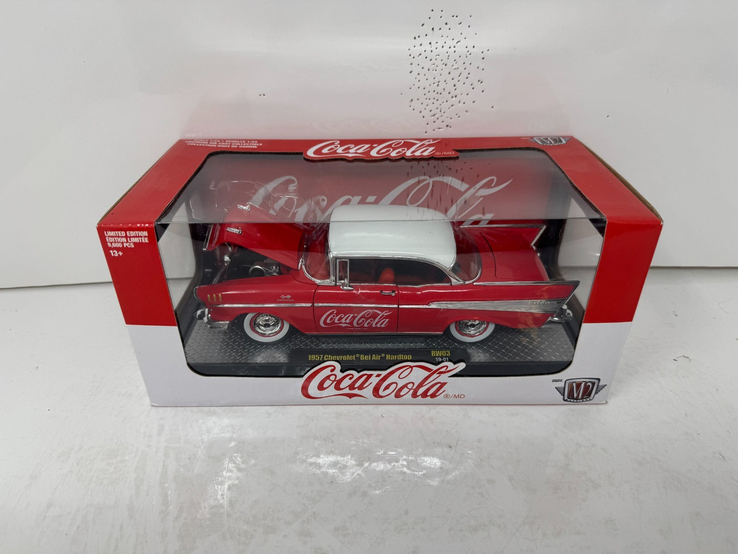 M2 Machines 1957 Chevrolet Bel Air Hardtop Coca-Cola 1:24 Diecast