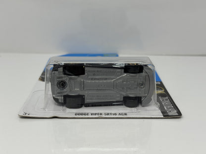 Hot Wheels Nightburnerz Dodge Viper SRT10 ACR 1:64 Diecast Black