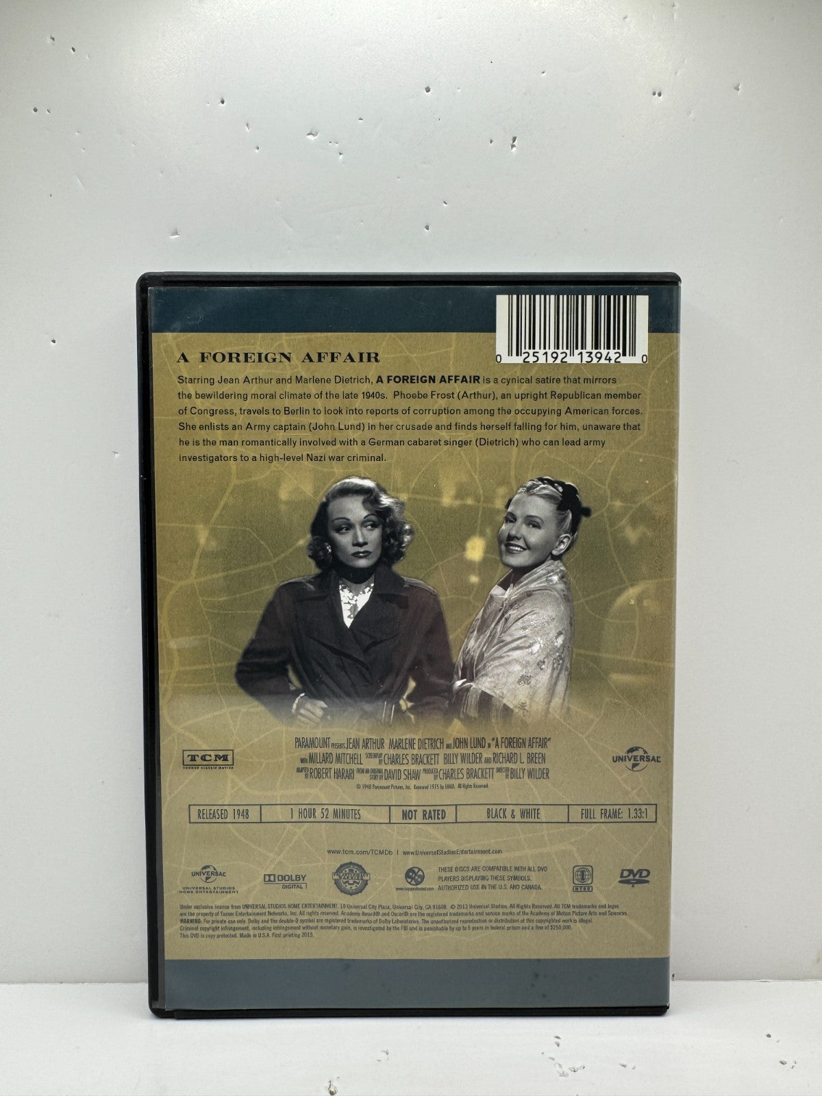 A Foreign Affair (DVD) Romance