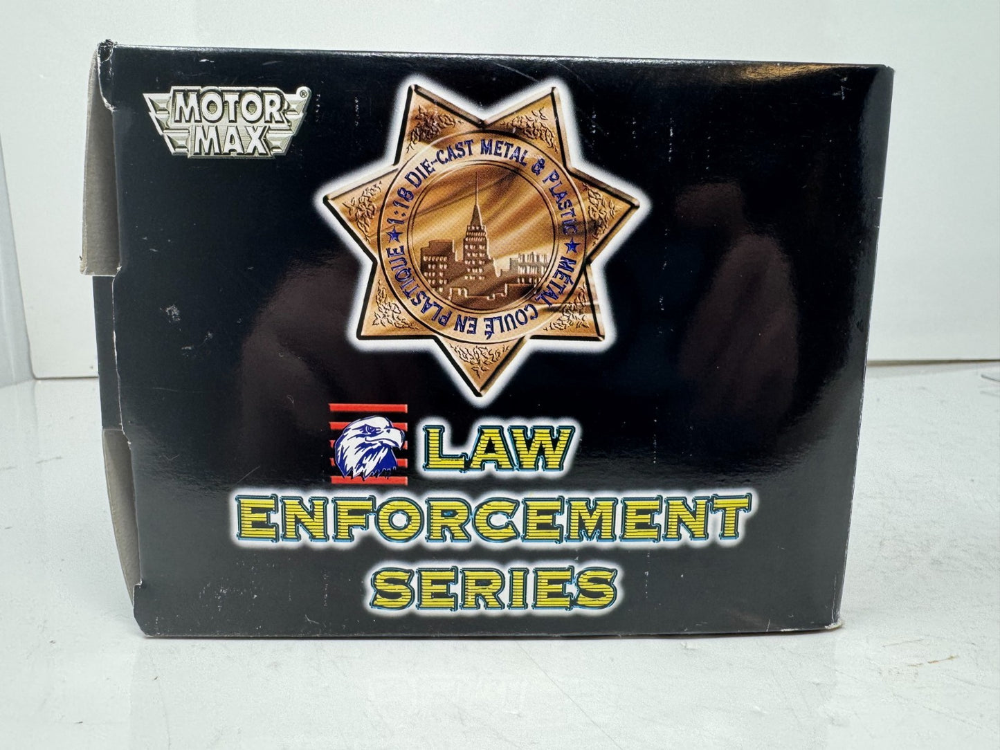 Motormax Vancouver Police Ford Crown Victoria Law Enforcement 1:18 Diecast