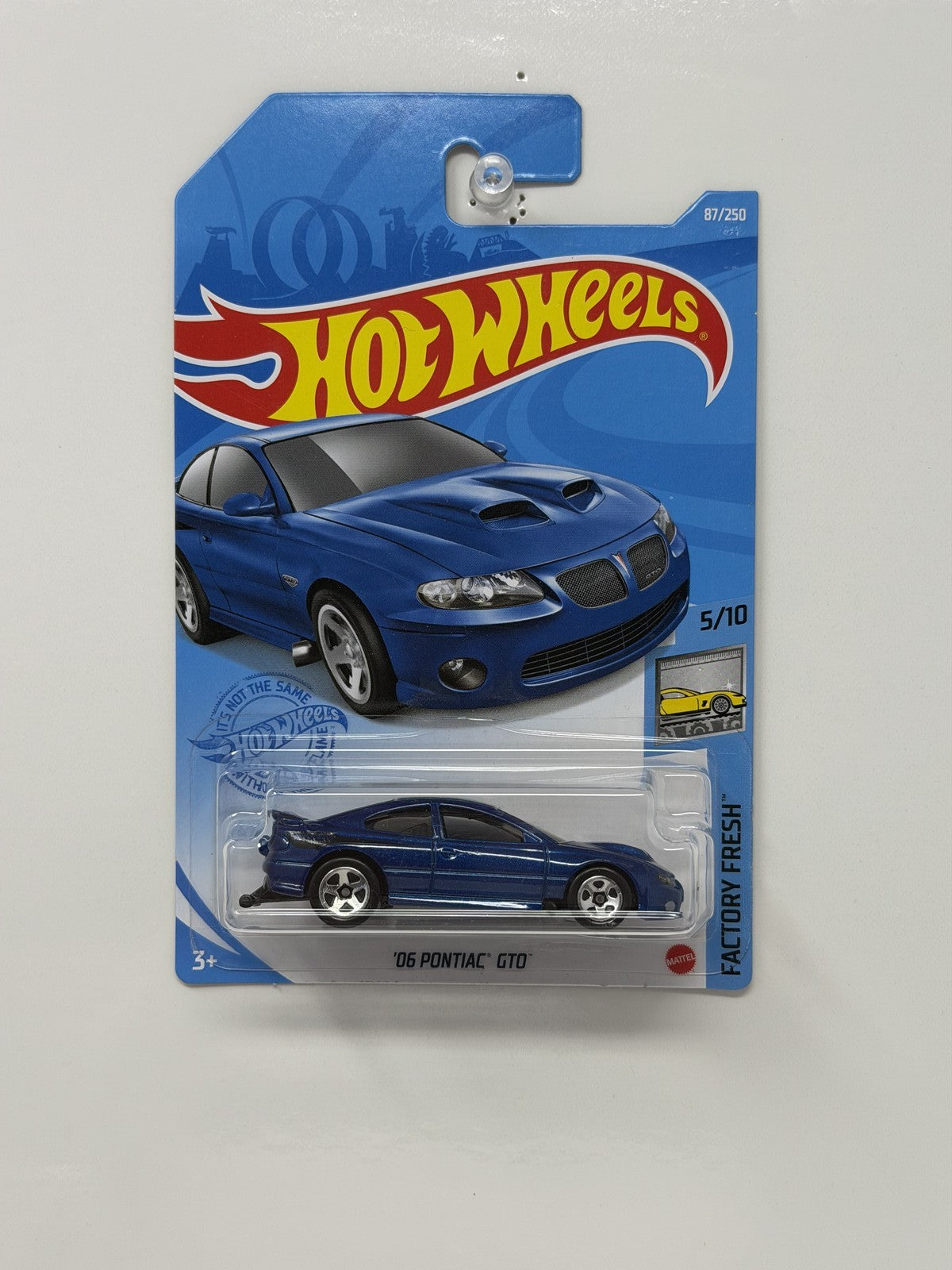 Hot Wheels Factory Fresh 2006 Pontiac GTO 1:64 Diecast Blue