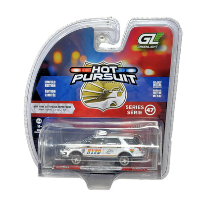 Greenlight Hot Pursuit 2016 Ford Police Interceptor NYPD Pride 1:64 Diecast