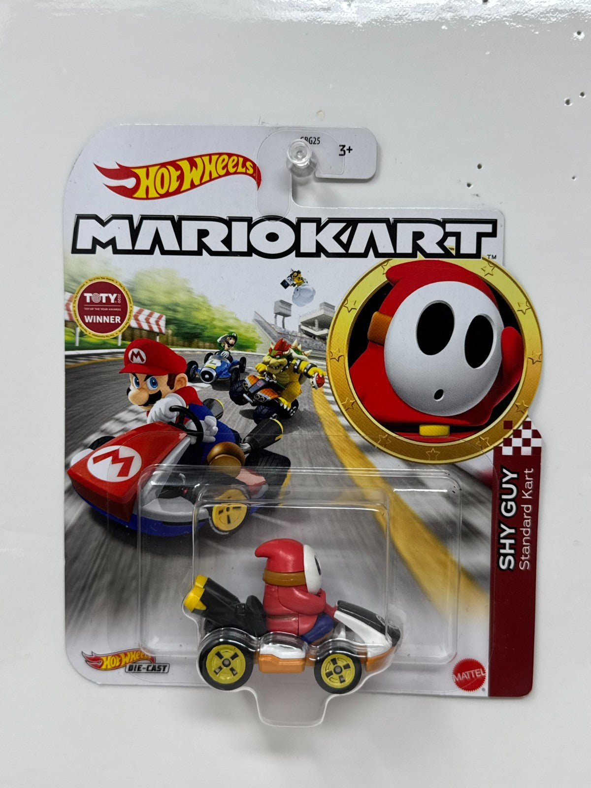 Hot Wheels Mario Kart Shy Guy Standard Kart 1:64 Diecast