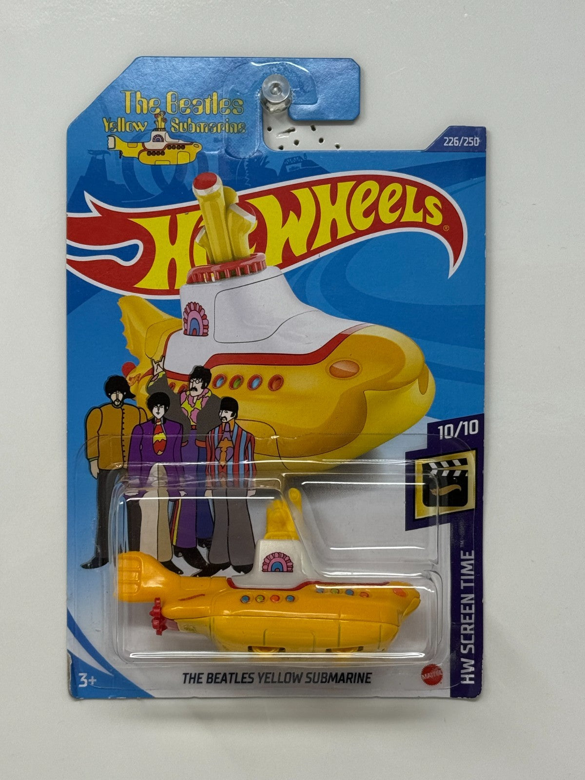 Hot Wheels Treasure Hunt Screen Time The Beatles Yellow Submarine 1:64 Diecast