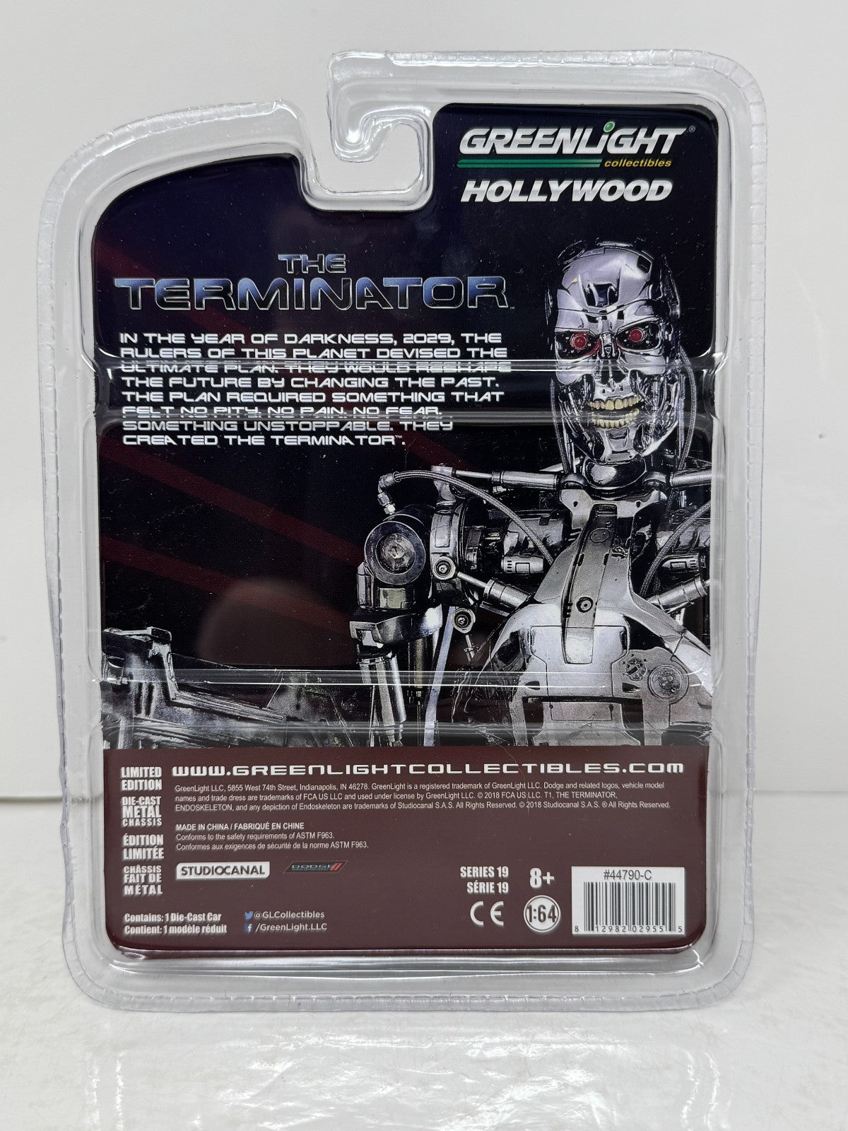Greenlight Hollywood The Terminator 1977 Dodge Monaco 1:64 Diecast