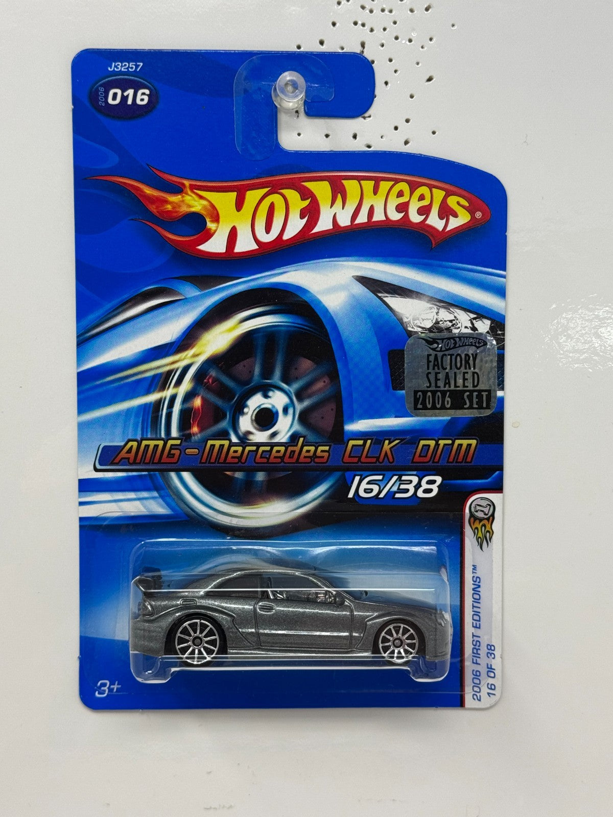 Hot Wheels 2006 AMG Mercedes CLK DTM 1:64 Diecast Silver Factory Sealed