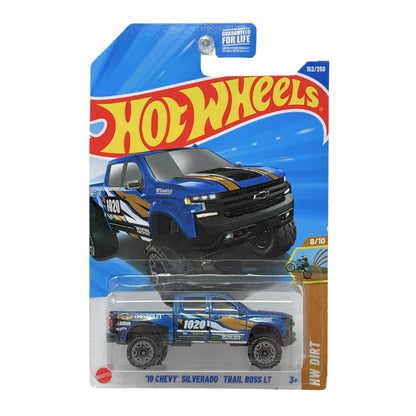 Hot Wheels HW Dirt 2019 Chevy Silverado Trail Boss LT 1:64 Diecast
