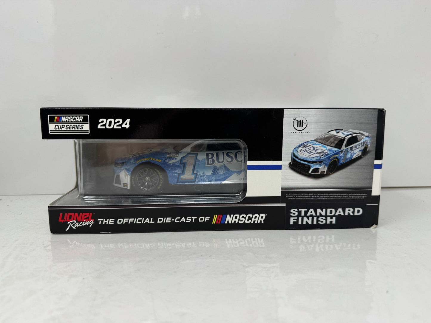 Lionel Racing Nascar #1 Ross Chastain Busch Light 2024 Chevy Camaro ZL1 1:24 Diecast