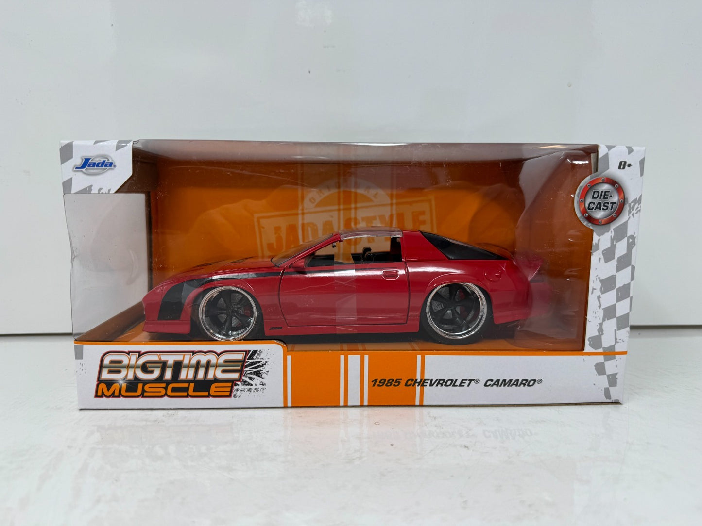 Jada 1985 Chevrolet Camaro IROC Z28 Bigtime Muscle 1:24 Diecast