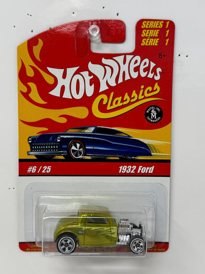 Hot Wheels Classics 1932 Ford 1:64 Diecast