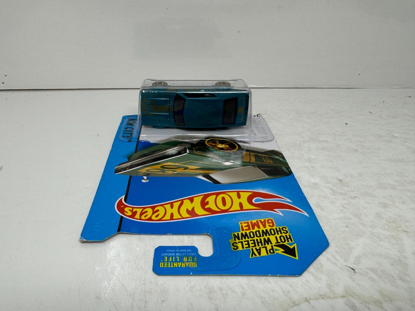 Hot Wheels City Nissan Skyline 2000GT-R 1:64 Diecast