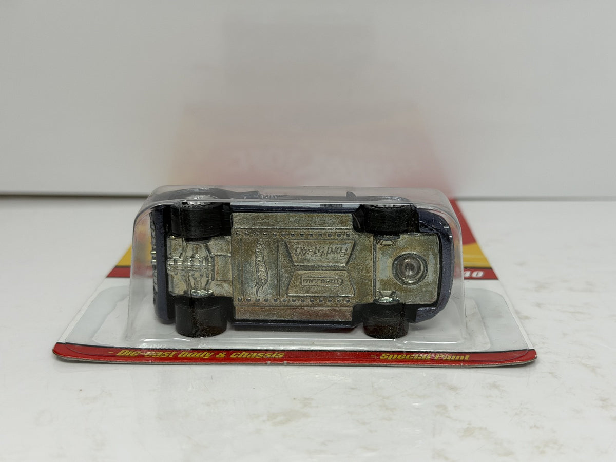 Hot Wheels Classics Series 2 Ford GT-40 1:64 Diecast Dark Blue