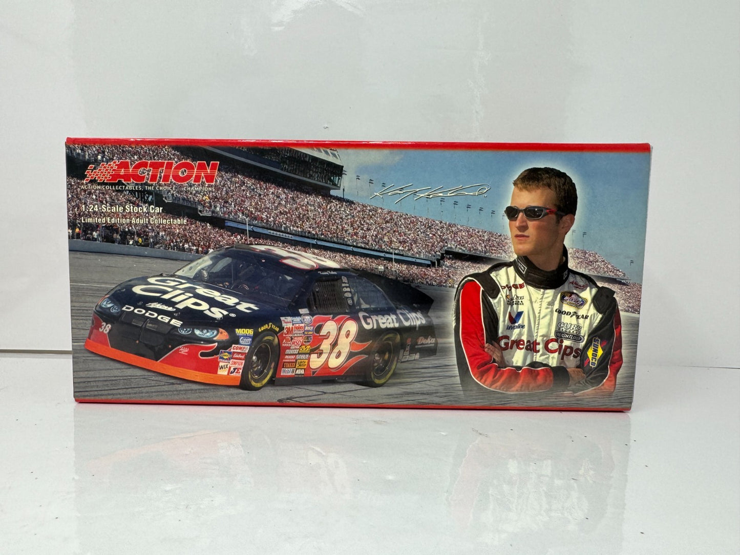 Action NASCAR Kasey Kahne #38 Great Clips 2004 Dodge Intrepid 1:24 Diecast