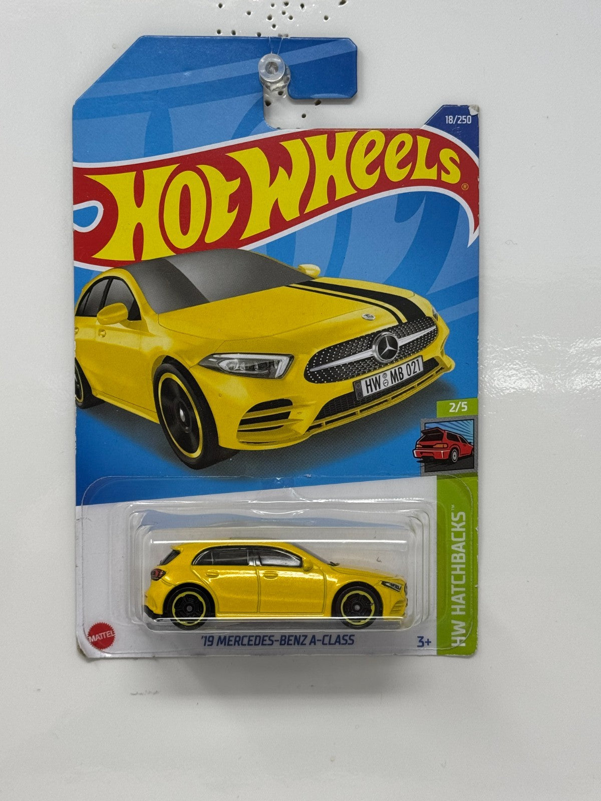 Hot Wheels Hatchbacks 2019 Mercedes-Benz A-Class 1:64 Diecast Yellow