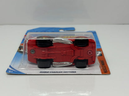 Hot Wheels Muscle Mania Dodge Charger Daytona 1:64 Diecast Red