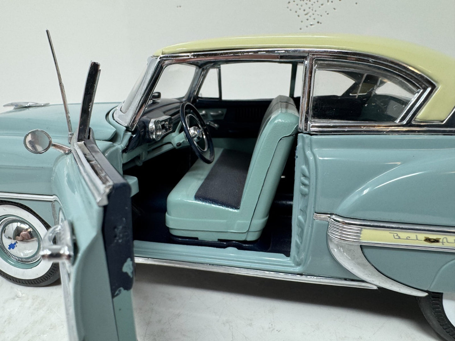 Sun Star 1953 Chevrolet Bel Air Hard Top Coupe 1:18 Diecast