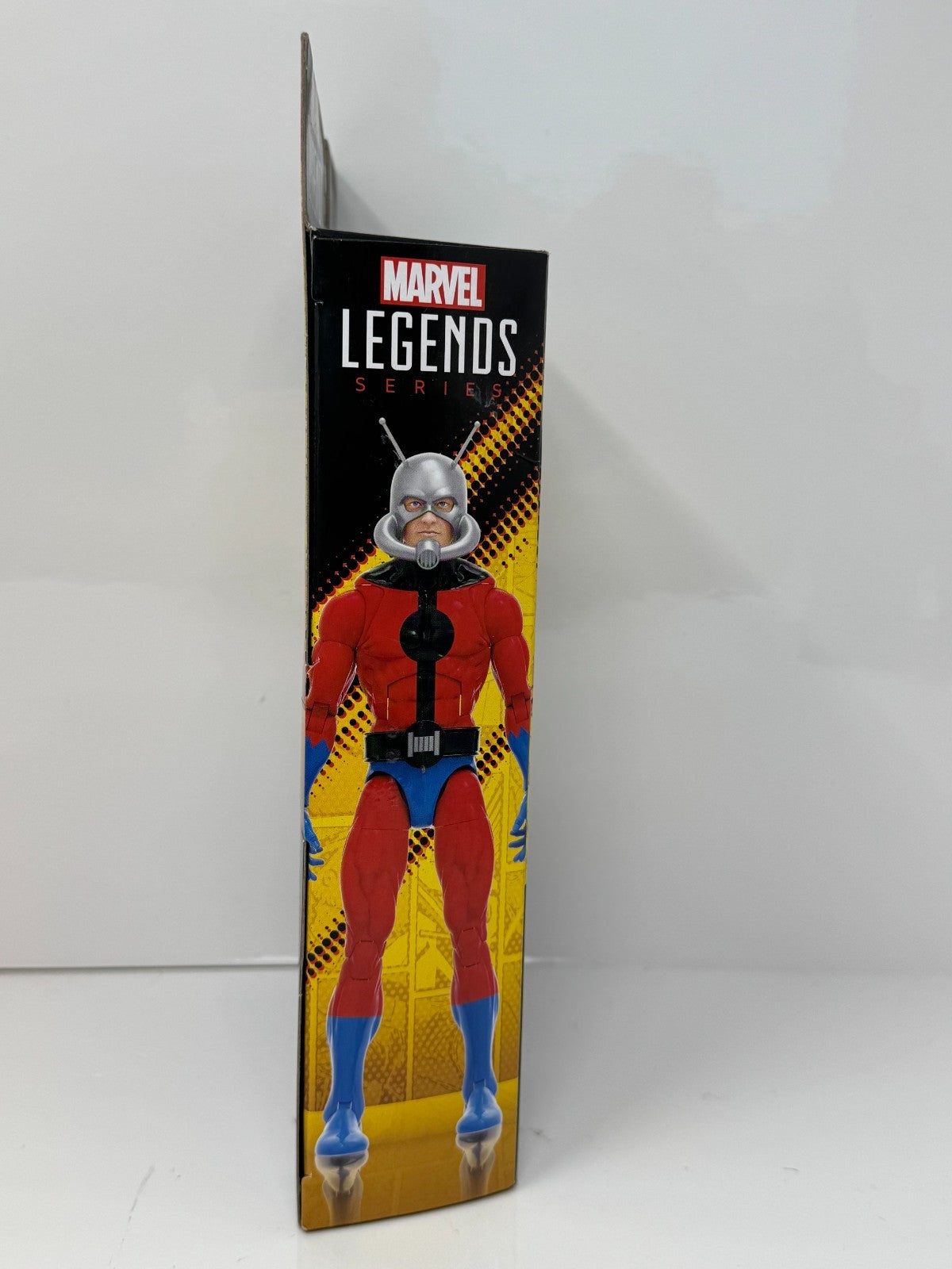 Marvel Legends Ant-Man The Astonishing Ant-Man Action Figure